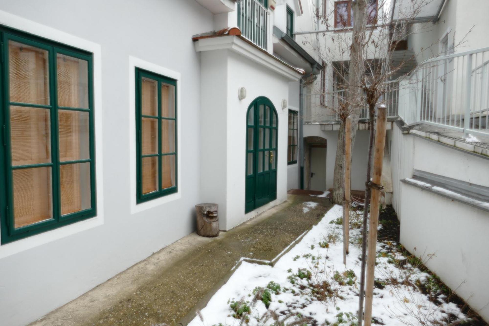 Traumhafte Maisonnette Mit Kamin Appartement Wenen